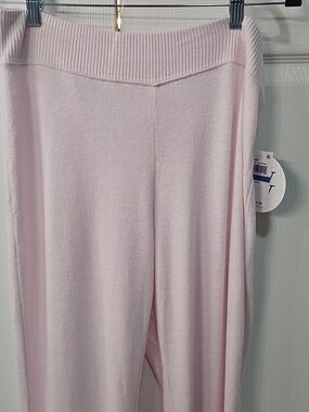 New Junior's Hacci The softest material ever Flare Leggings PINK L Or XL